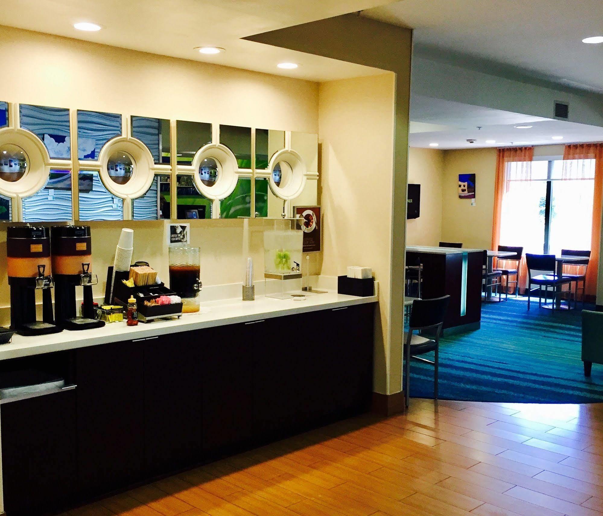 Springhill Suites By Marriott Austin The Domain Area Exterior foto